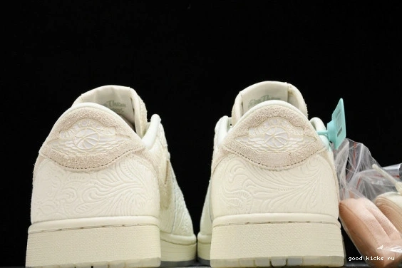 1  Chris Retro OG Jordan FZ0455-200 Paul  Low FZ0455-200 0407